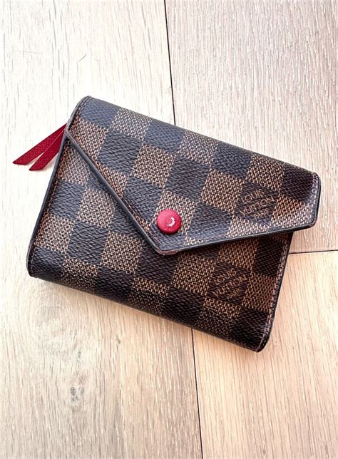 louis vuitton wallet pattern|louis vuitton wallet women's.